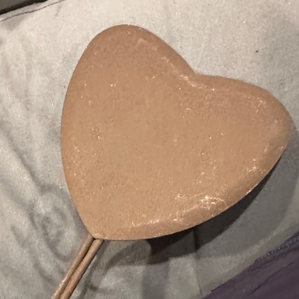 Valentine's Day Heart Decor Set - Picture 9 of 16